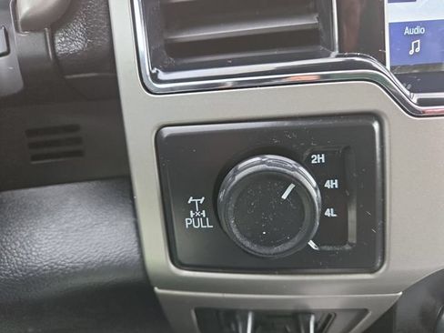 Used 2022 Ford F250 Lariat w/ Lariat Value Package AWD/4WD image 22