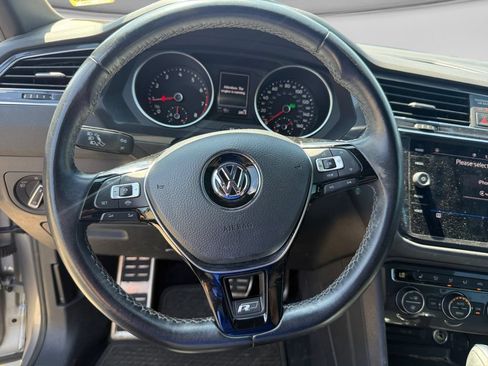 Used 2021 Volkswagen Tiguan SE R-Line FWD image 21