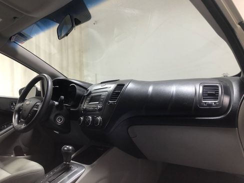 Used 2014 Kia Forte LX image 13