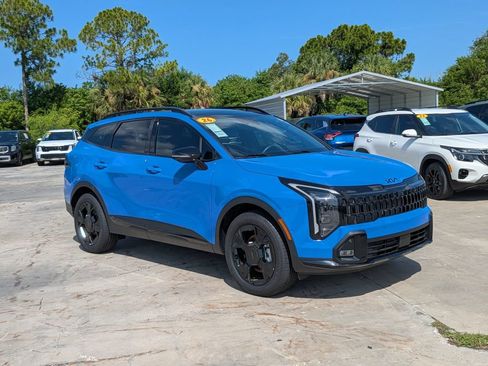 Certified 2026 Kia Sportage X-Line w/ X-Line Technology Package AWD/4WD image 2