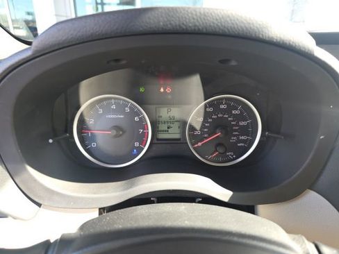 Used 2013 Subaru Crosstrek 2.0i Premium image 22