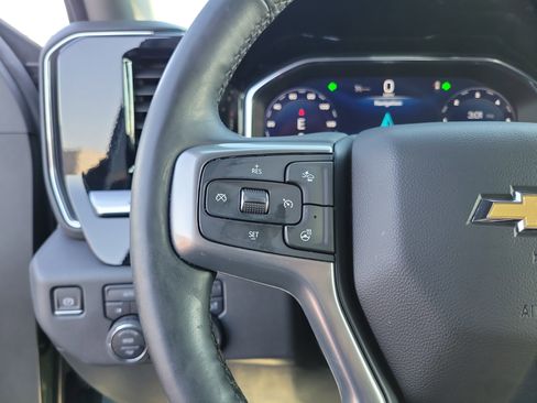 Used 2025 Chevrolet Silverado 1500 LT image 22