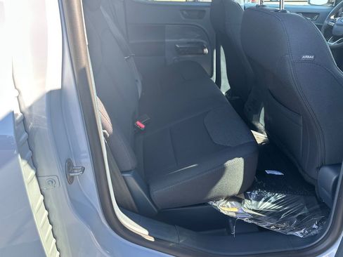 New 2025 Ford Maverick XL image 15