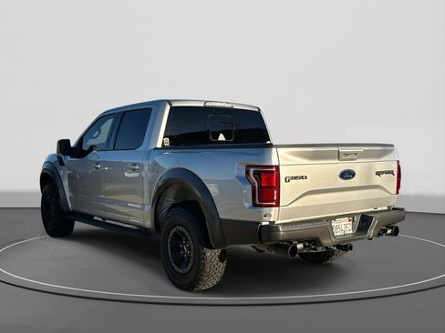 Used 2017 Ford F150 Raptor w/ Equipment Group 802A Luxury image 5