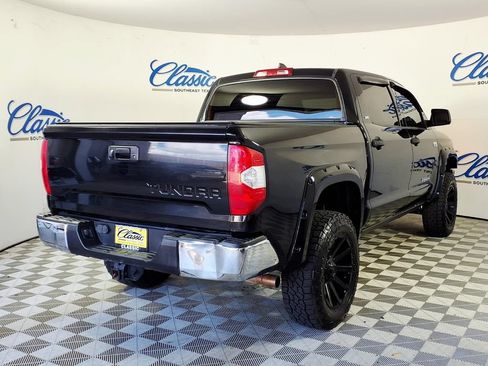 Used 2021 Toyota Tundra SR5 w/ SR5 Leather Package RWD image 7