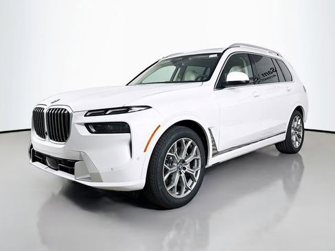New 2026 BMW X7 xDrive40i w/ Premium Package image 3