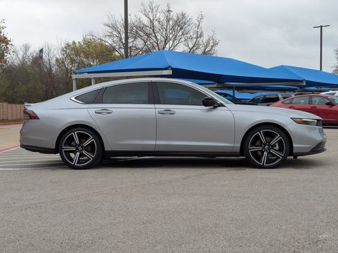 Certified 2023 Honda Accord Sport image 2