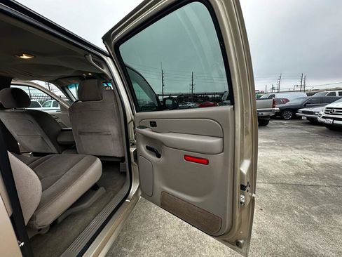 Used 2005 GMC Sierra 1500 SLE w/ Off-Road Package image 19