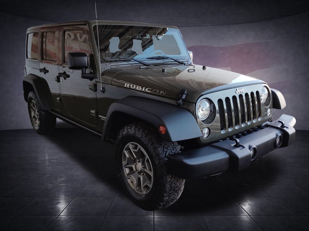 Used 2015 Jeep Wrangler Unlimited Rubicon w/ Connectivity Group AWD/4WD image 7
