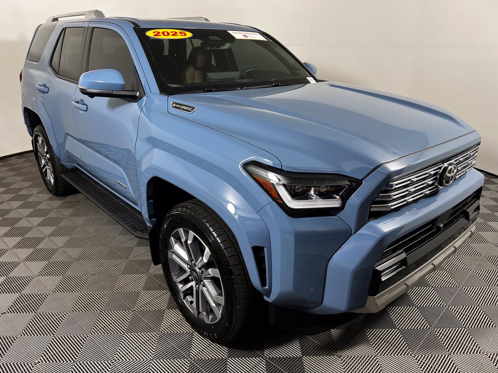 Certified 2025 Toyota 4Runner Limited AWD/4WD image 3
