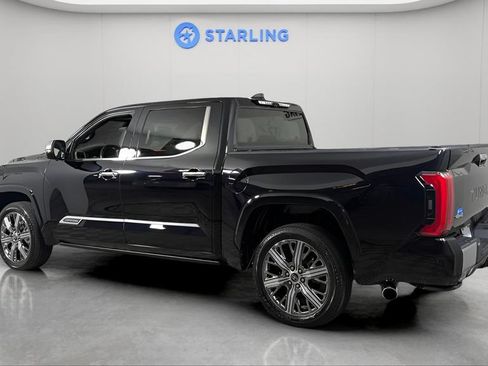 Used 2024 Toyota Tundra Capstone AWD/4WD image 5
