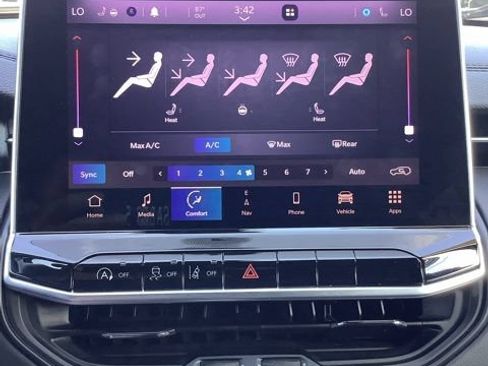 Certified 2022 Jeep Compass High Altitude AWD/4WD image 23