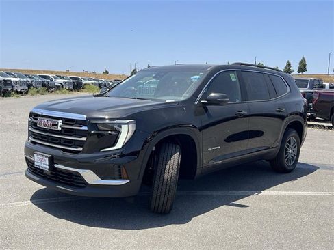 New 2025 GMC Acadia Elevation image 7