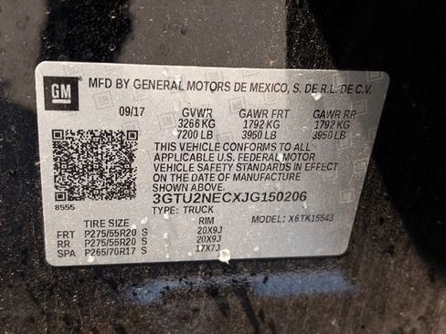 Used 2018 GMC Sierra 1500 SLT AWD/4WD image 29
