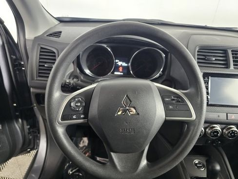 Used 2024 Mitsubishi Outlander Sport ES image 9