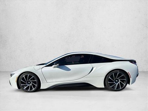 Used 2015 BMW i8 image 8