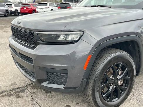 Certified 2024 Jeep Grand Cherokee L Altitude image 39