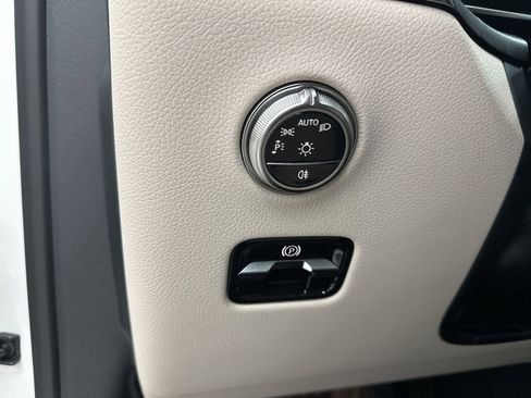 Used 2026 Mercedes-Benz GLC 300 GLC 300 image 17