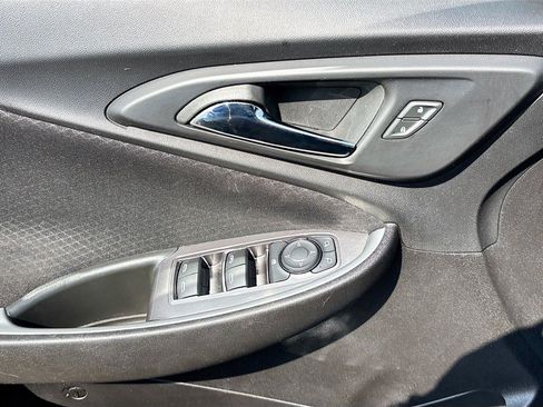 Used 2024 Chevrolet Malibu LT FWD image 17