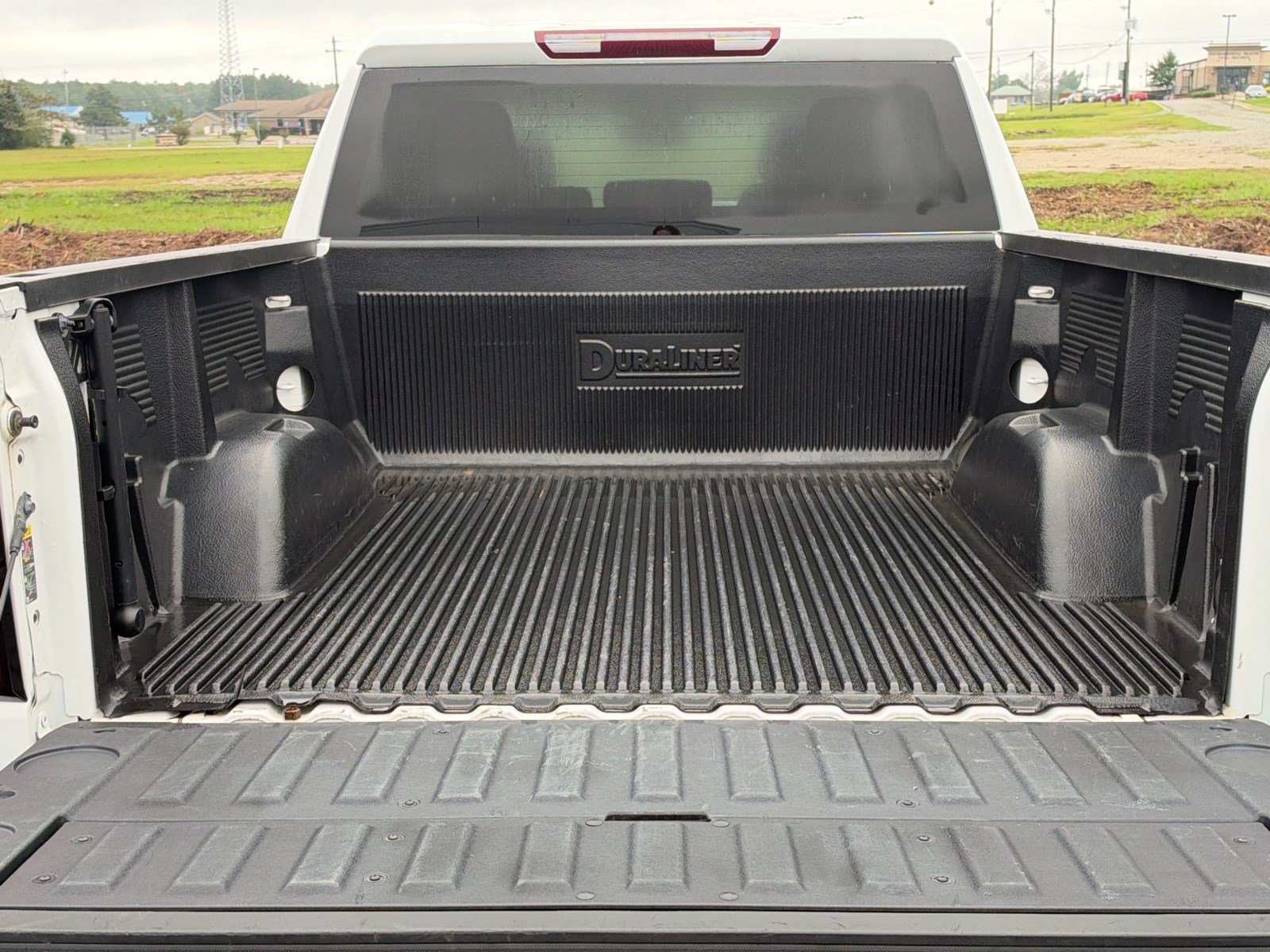 Used 2025 GMC Sierra 1500 SLT AWD/4WD image 18