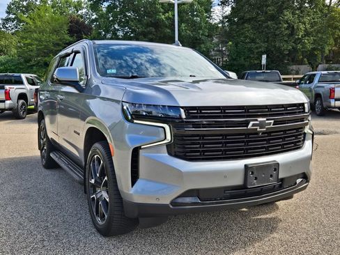 Used 2024 Chevrolet Tahoe RST w/ Luxury Package AWD/4WD image 8