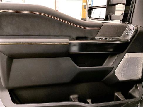 Used 2024 Ford F350 Platinum image 22