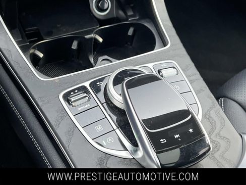 Used 2018 Mercedes-Benz GLC 300 4MATIC image 30