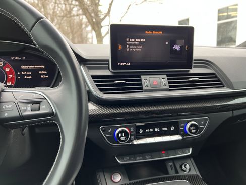 Used 2020 Audi SQ5 Premium Plus w/ Premium Plus Package image 32