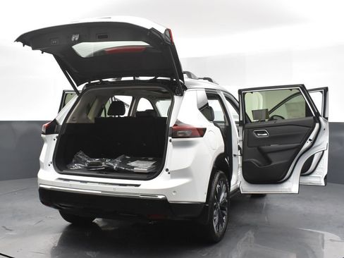 New 2026 Nissan Rogue Platinum w/ Platinum Premium Package AWD/4WD image 35