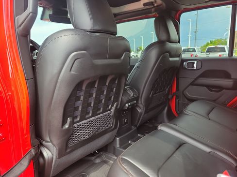 Used 2023 Jeep Wrangler Unlimited Rubicon 392 w/ Xtreme Recon 35" Tire Package AWD/4WD image 11
