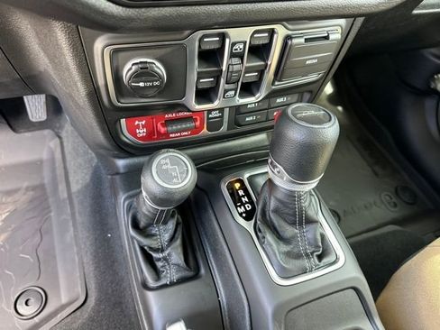 New 2026 Jeep Gladiator Sport image 22