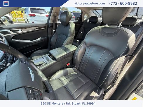 Used 2015 Hyundai Genesis 3.8 w/ Option Group 03 RWD image 15