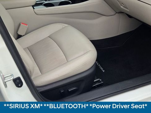 Used 2020 Nissan Altima 2.5 SL image 9