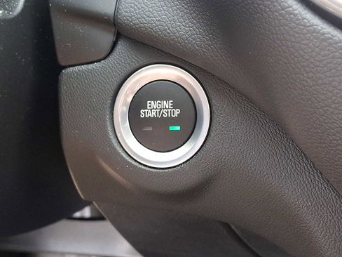 Used 2023 Chevrolet Equinox LT image 22