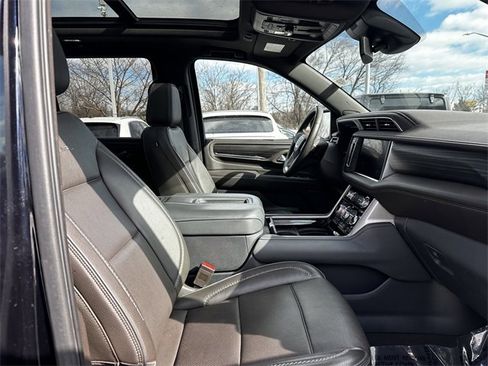 Used 2023 GMC Yukon Denali image 34