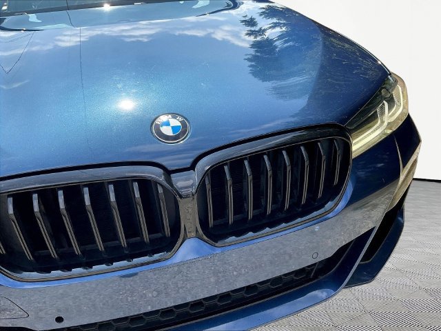 Used 2023 BMW 540i w/ M Sport Package RWD image 35