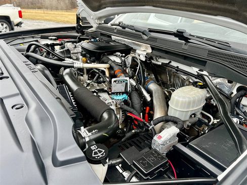 Used 2015 GMC Sierra 3500 Denali w/ Duramax Plus Package image 21