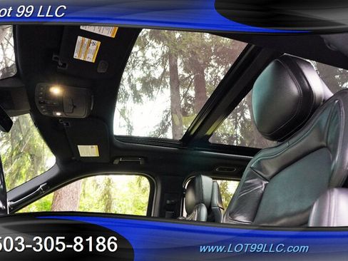 Used 2018 Lincoln Navigator L Reserve w/ Technology Package AWD/4WD image 3