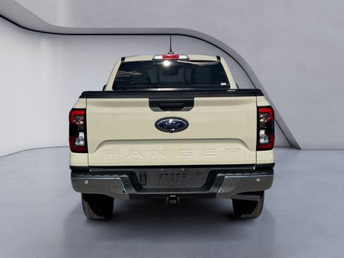 Used 2025 Ford Ranger Lariat w/ Chrome Accent Package image 4