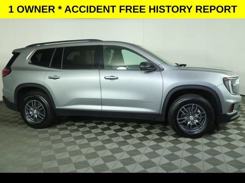 Used 2025 GMC Acadia Elevation AWD/4WD image 2