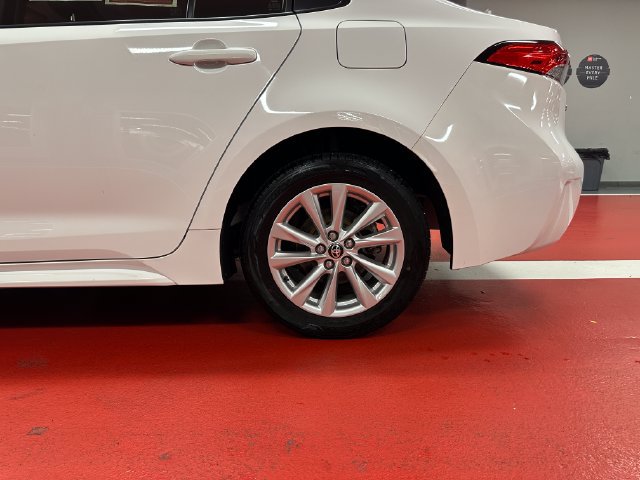 Certified 2024 Toyota Corolla LE w/ LE Convenience Package FWD image 29