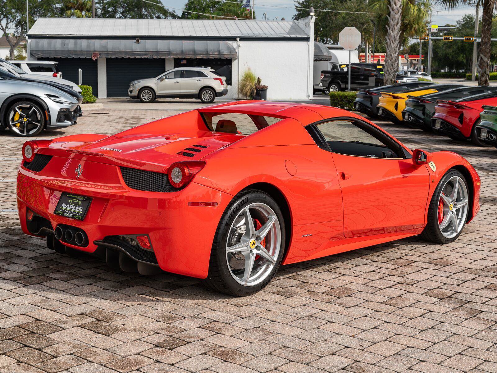 Used 2014 Ferrari 458 Spider RWD image 24