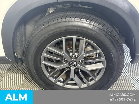 Used 2022 Nissan Rogue S FWD image 22