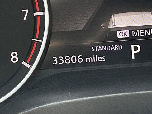 Used 2025 Nissan Rogue SV FWD image 30