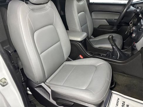 Used 2018 Chevrolet Colorado W/T w/ WT Convenience Package image 18