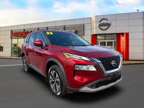 Certified 2023 Nissan Rogue SV image 1