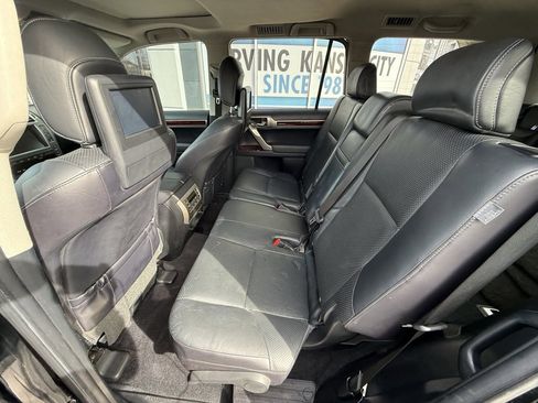 Used 2011 Lexus GX 460 Premium image 11