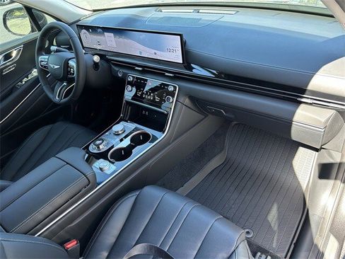 Used 2026 Genesis GV80 2.5T image 18