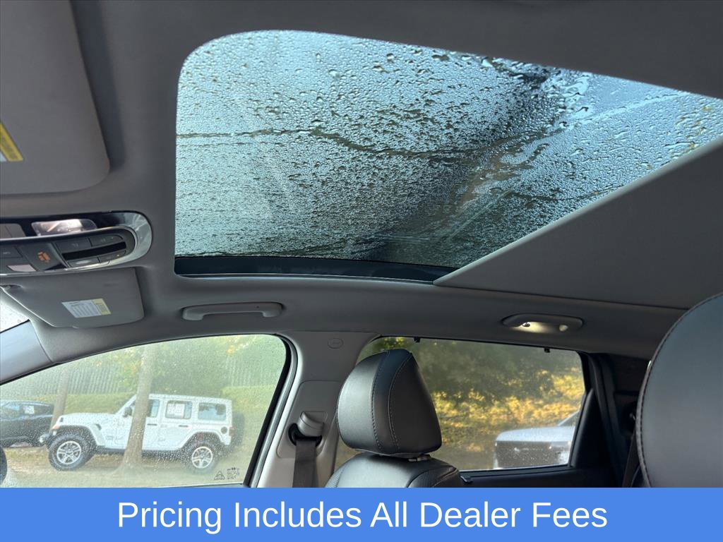 Used 2023 Hyundai Santa Fe SEL w/ Premium Package AWD/4WD image 14