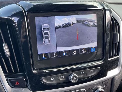 Used 2022 Chevrolet Traverse High Country w/ LPO, Floor Liner Package FWD image 35
